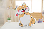 Coussin Shiba Inu In Love sur une table